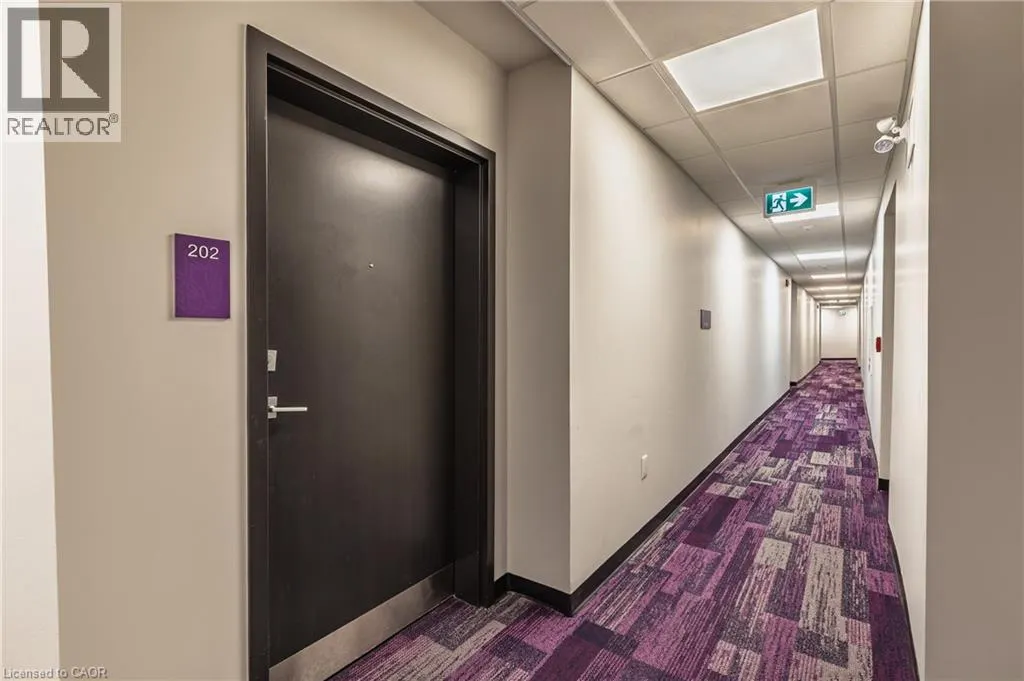 35 KINGSBURY Square Unit# 202, #202
