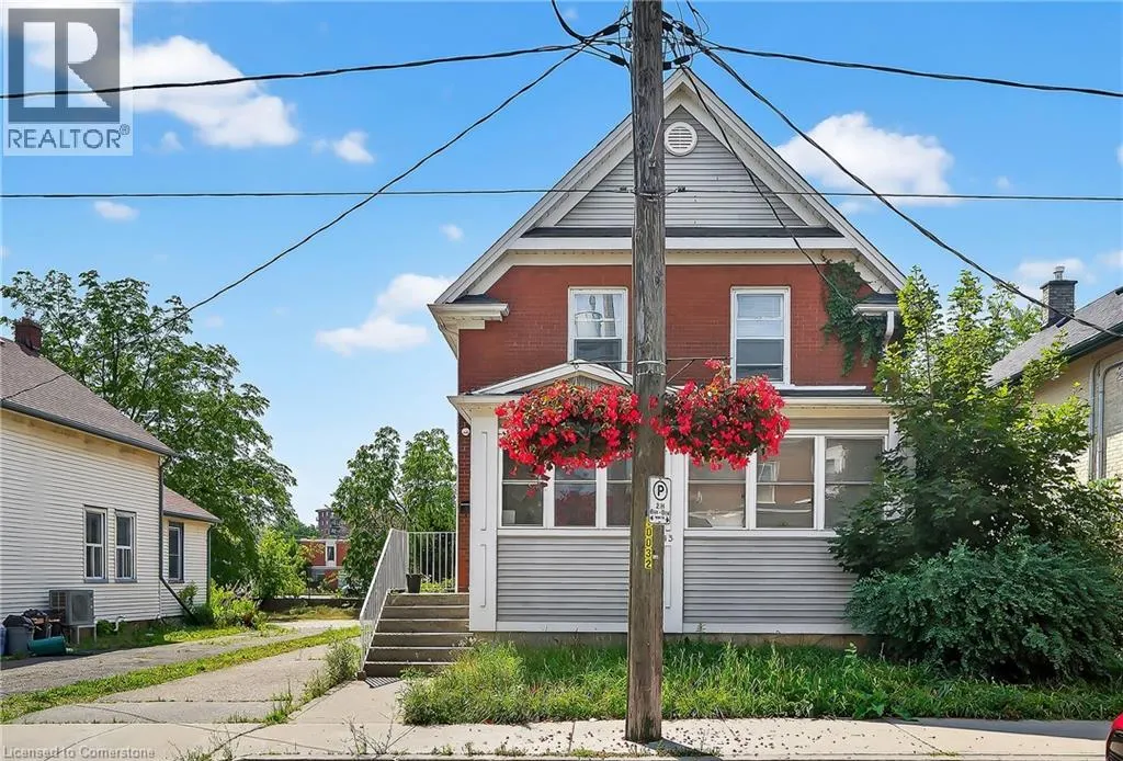 43 DUPONT Street E