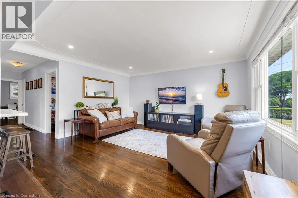 142 BRENTWOOD Drive