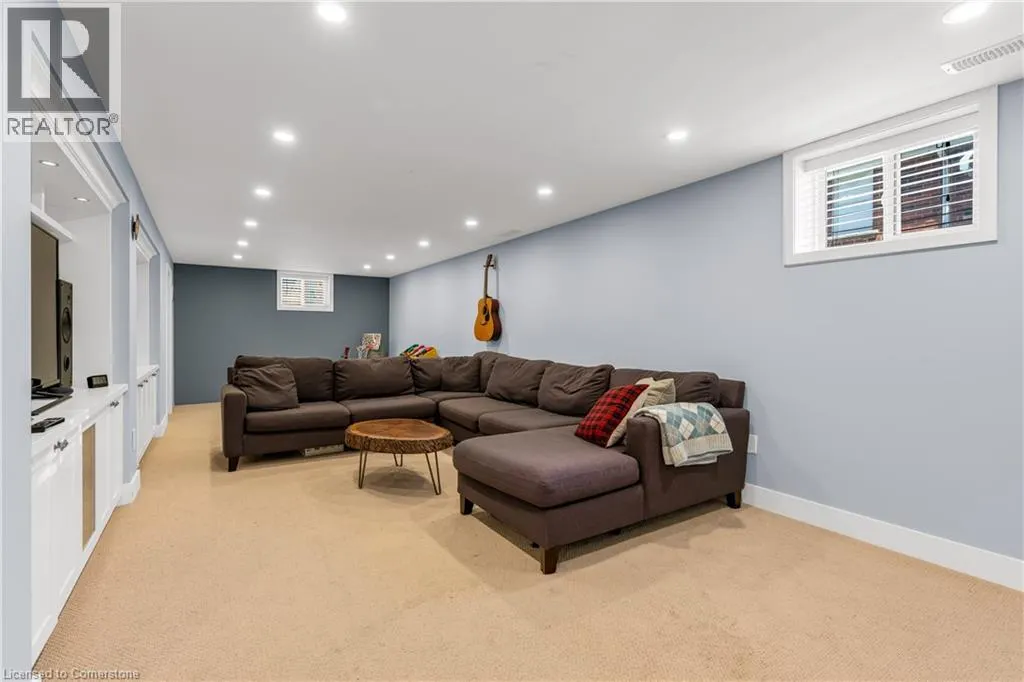 142 BRENTWOOD Drive