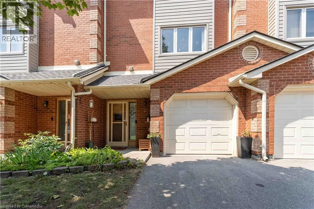 72 STONECHURCH Road W Unit# 37, #37