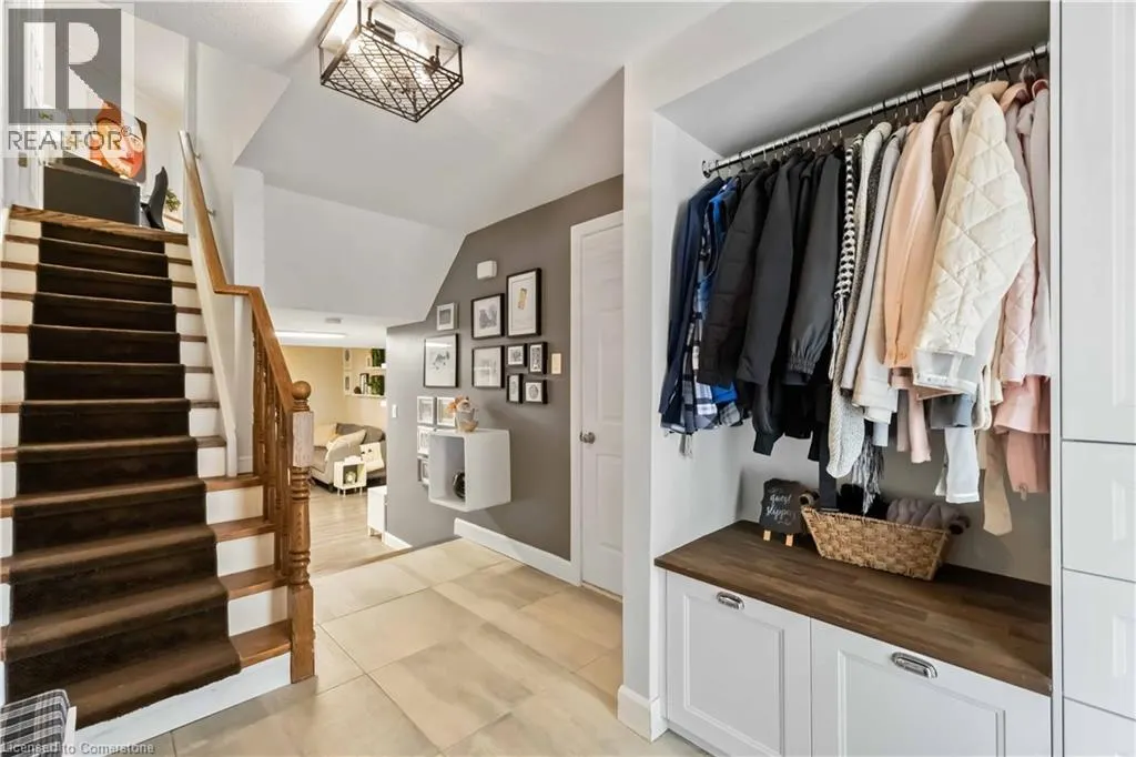 72 STONECHURCH Road W Unit# 37, #37