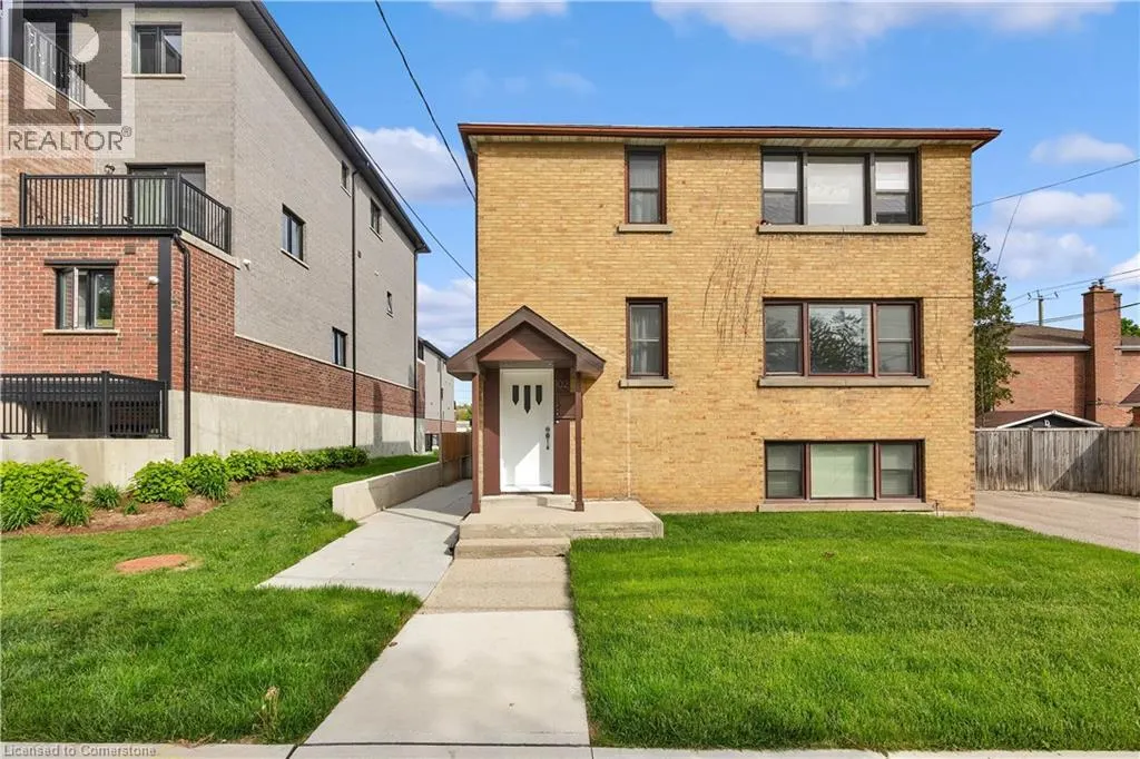102 SYDNEY Street N Unit# 2, #2