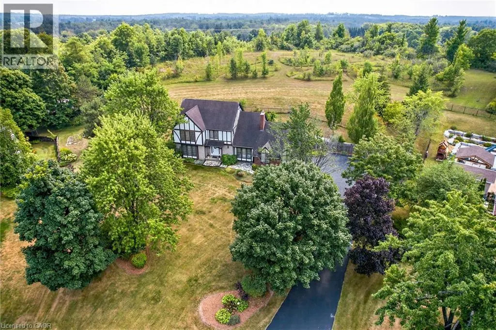 22 WENEIL Drive