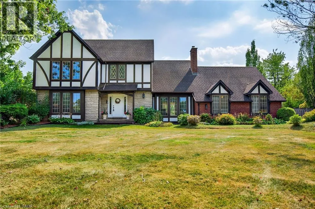 22 WENEIL Drive