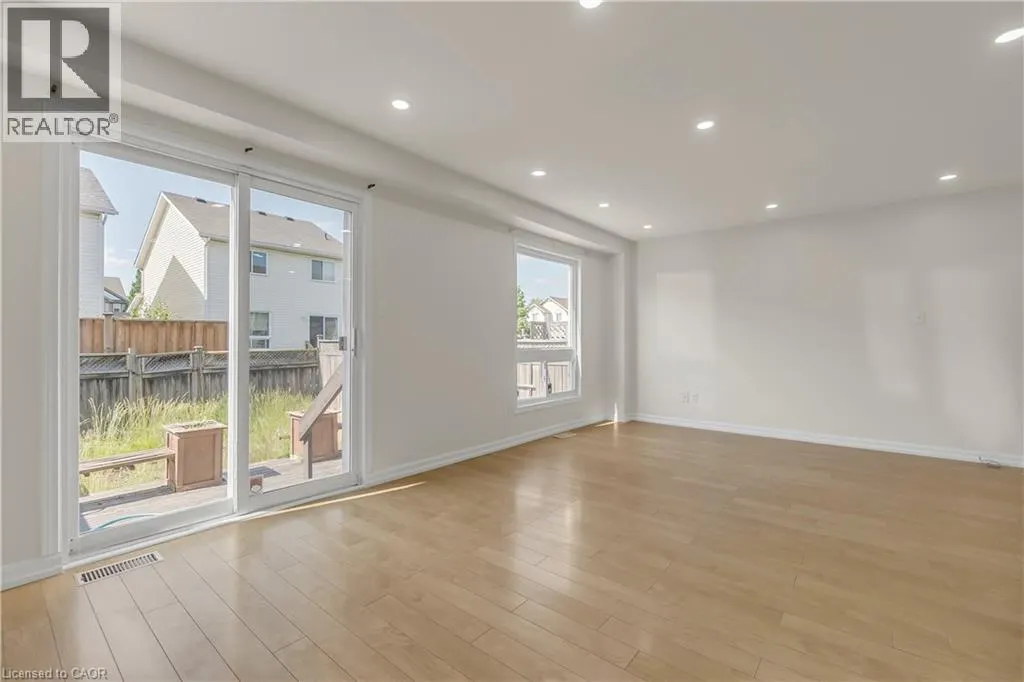 62 FOXGLOVE Crescent