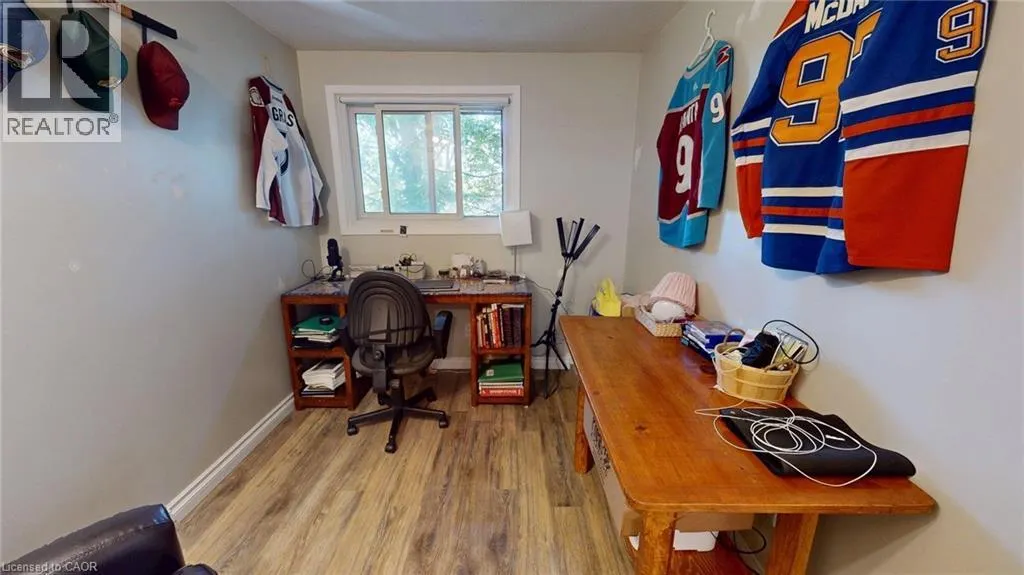 91 AVONWOOD Drive Unit# 17, #17