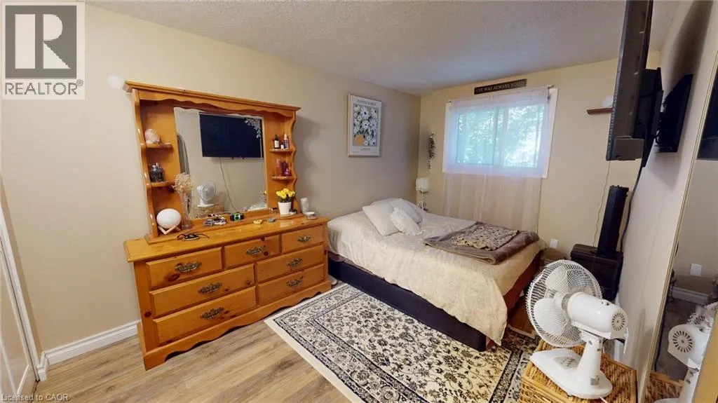 91 AVONWOOD Drive Unit# 17, #17