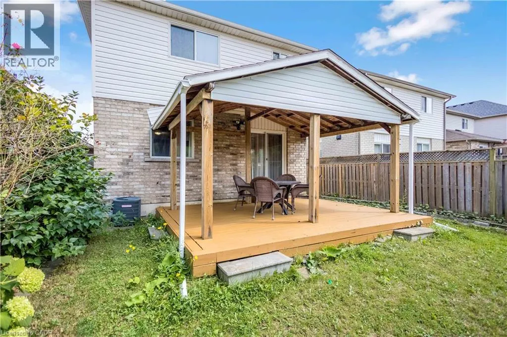 16 JESSICA Street