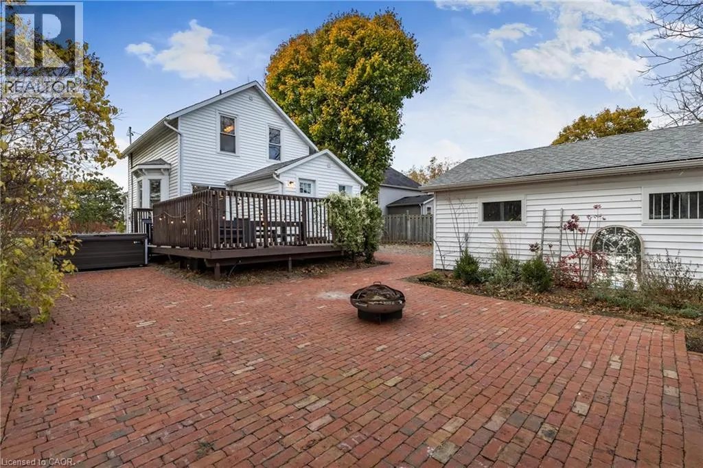 374 ONTARIO Street