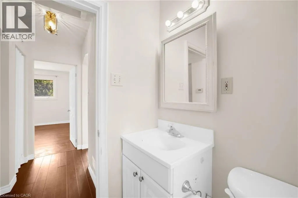 272 UPPER PARADISE Road Unit# A, #A