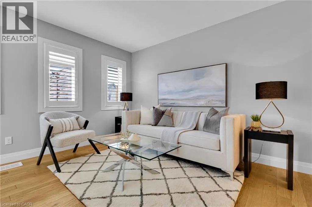 121 HOLLYBROOK Trail