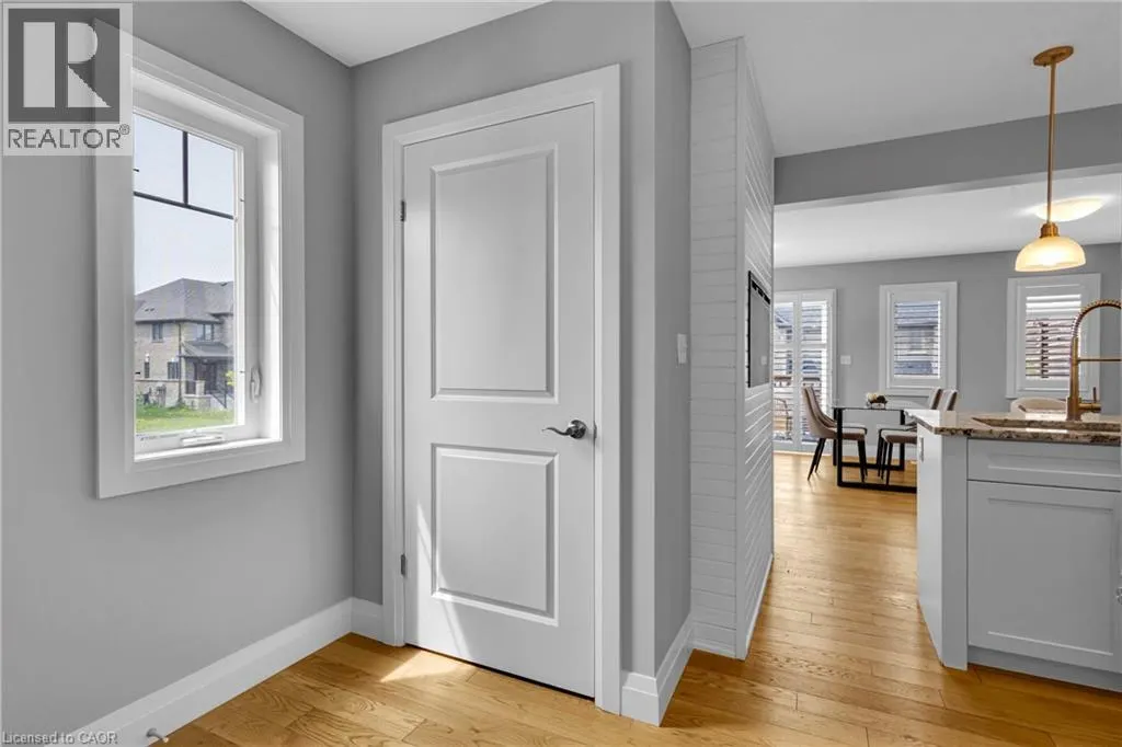 121 HOLLYBROOK Trail