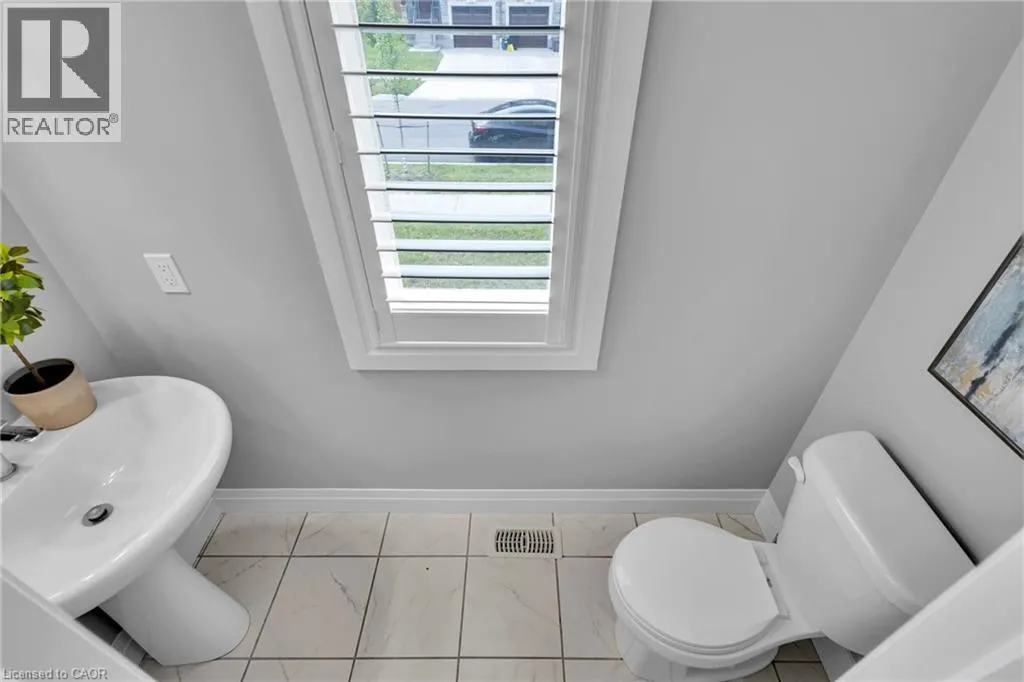 121 HOLLYBROOK Trail