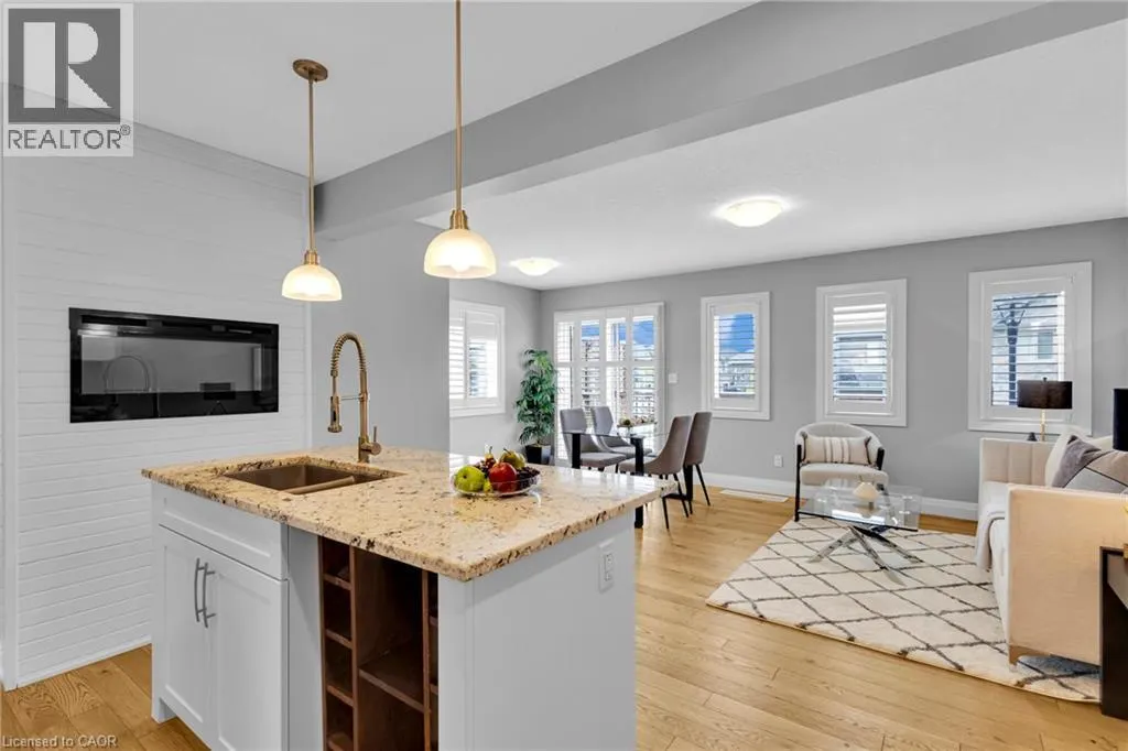 121 HOLLYBROOK Trail