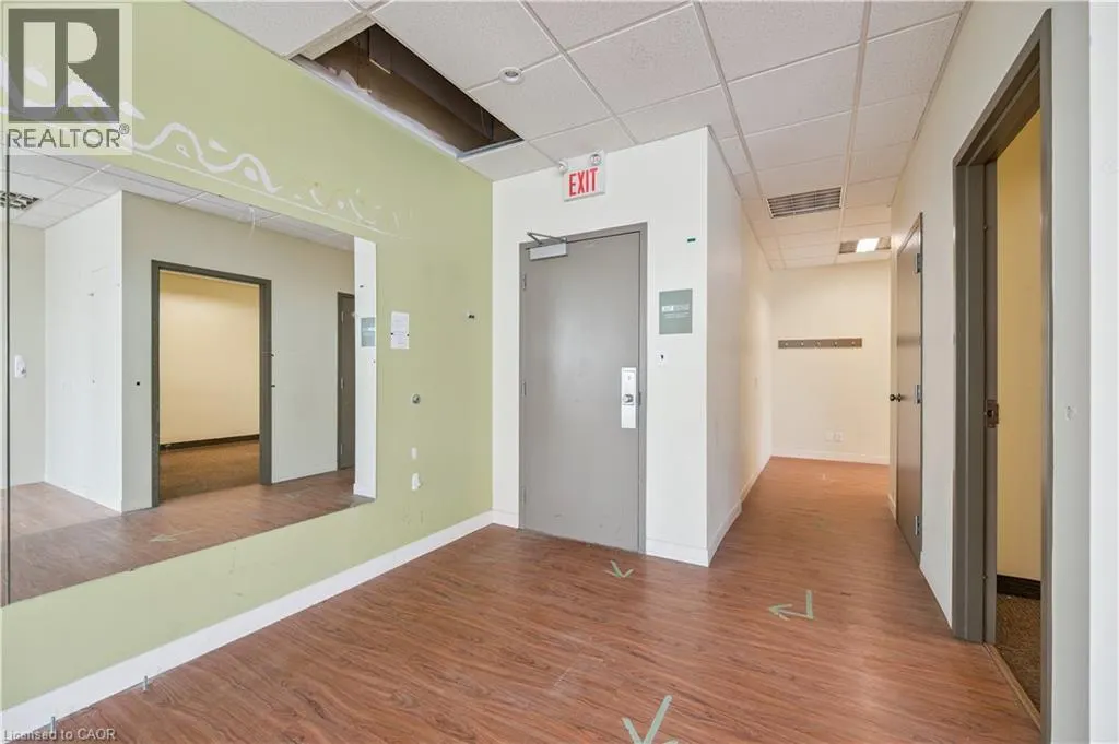 751 VICTORIA Street S Unit# 200, #200