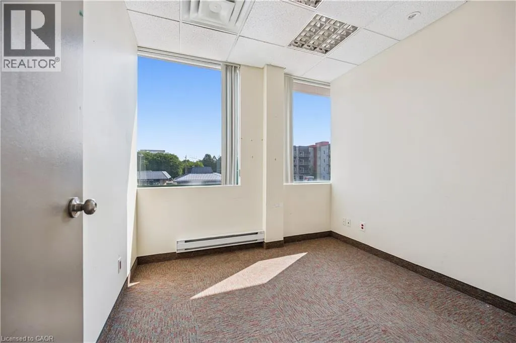 751 VICTORIA Street S Unit# 200, #200