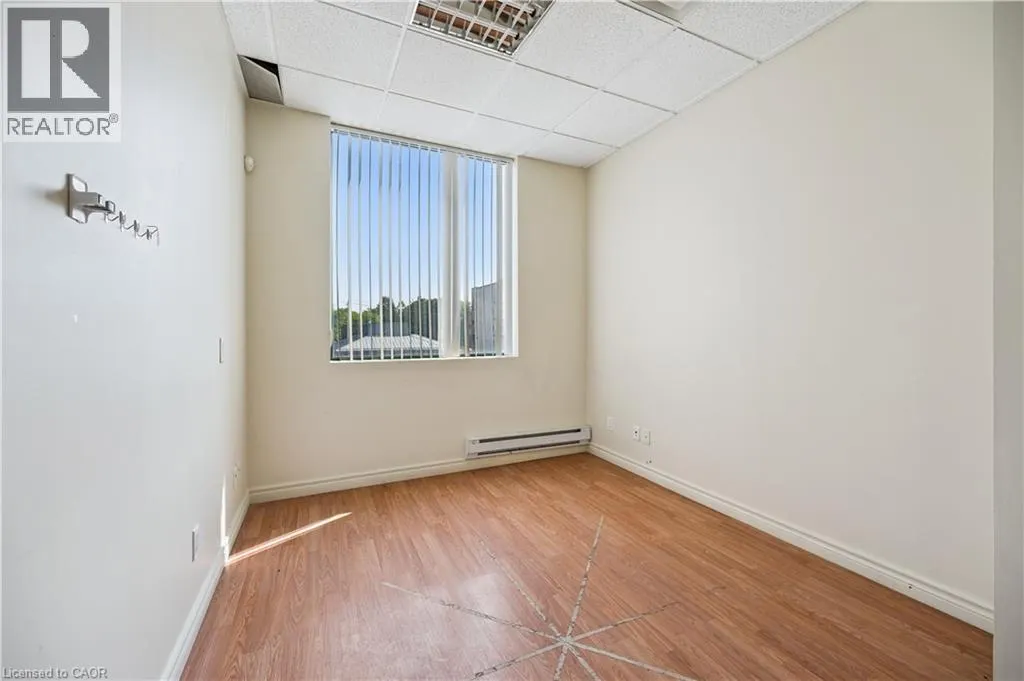 751 VICTORIA Street S Unit# 200, #200
