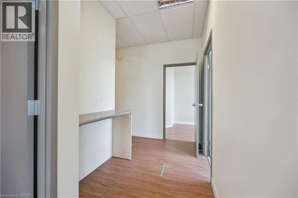 751 VICTORIA Street S Unit# 200, #200