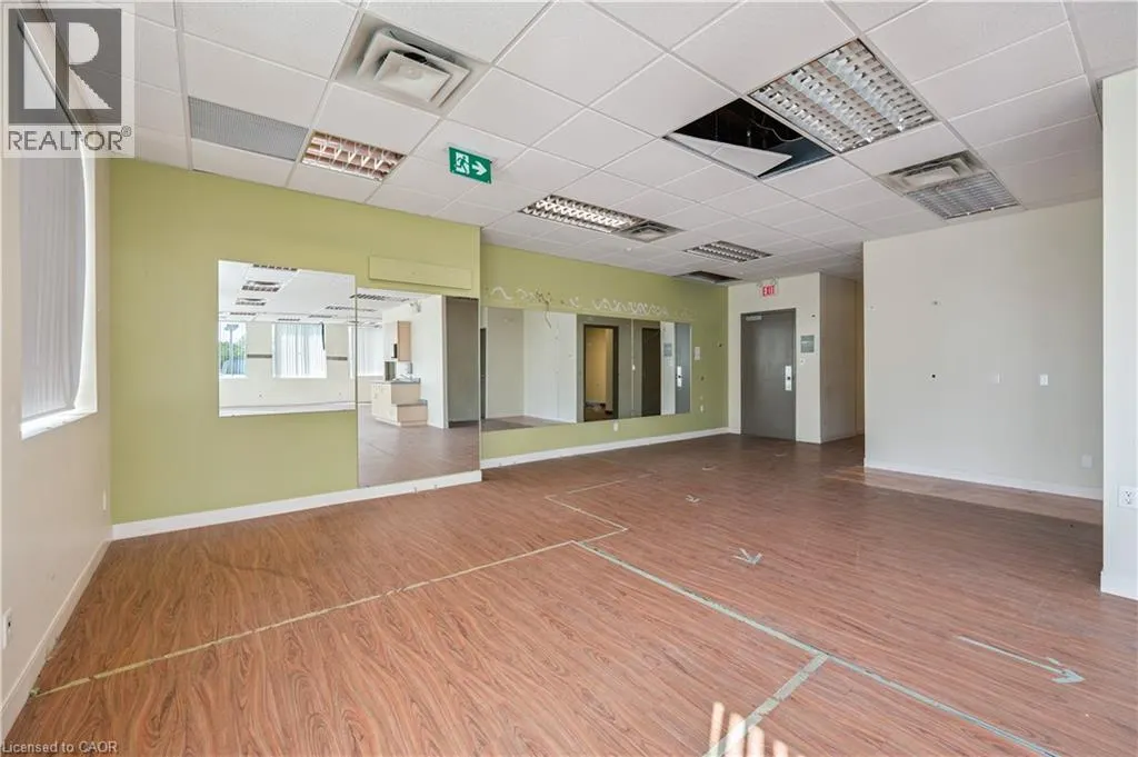 751 VICTORIA Street S Unit# 200, #200