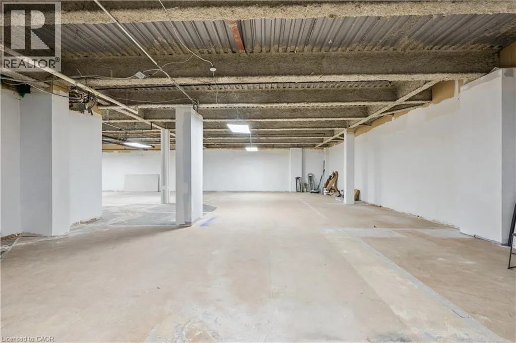 751 VICTORIA Street S Unit# B103, #B103