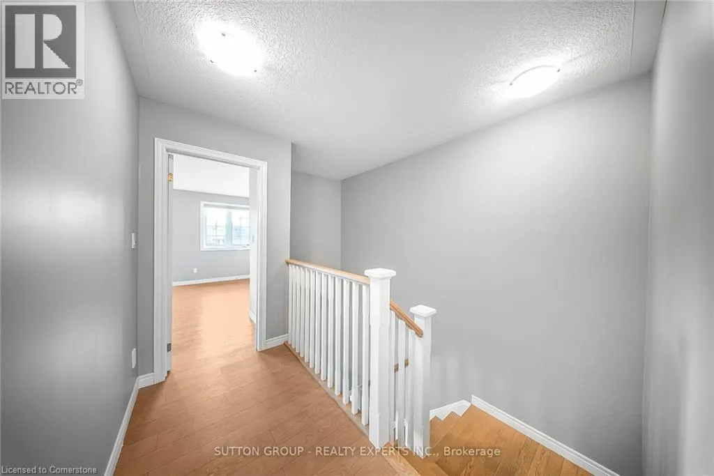 1441 DUNKIRK Avenue