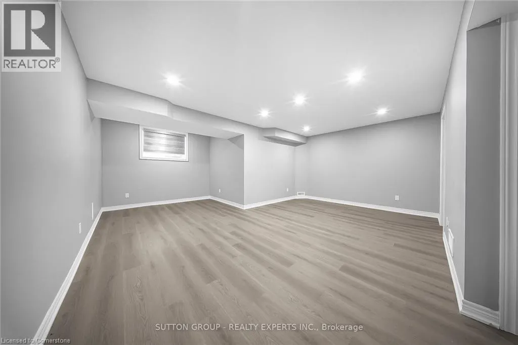 1441 DUNKIRK Avenue