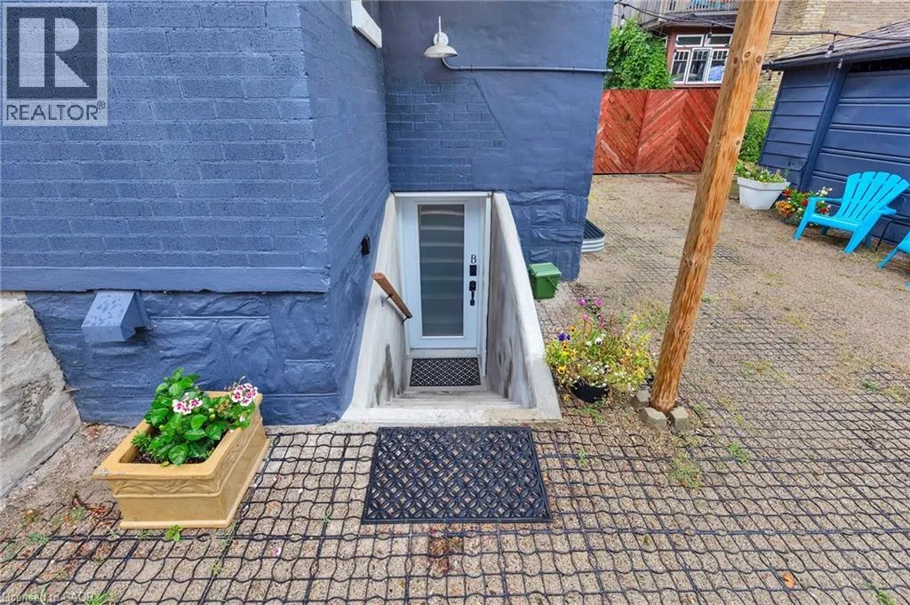 604 GUELPH Street