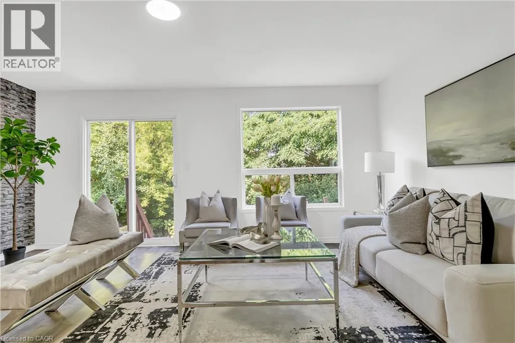 22 CHESTER Drive