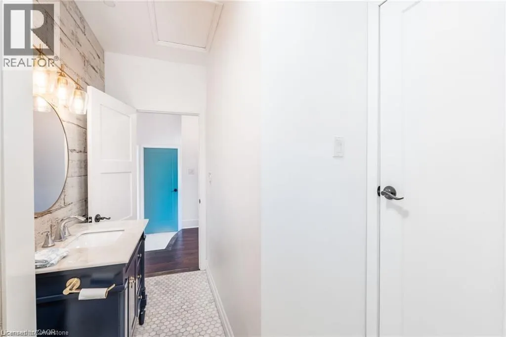 238 WEST 15TH Street