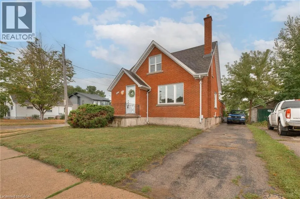 343 GREENFIELD Avenue