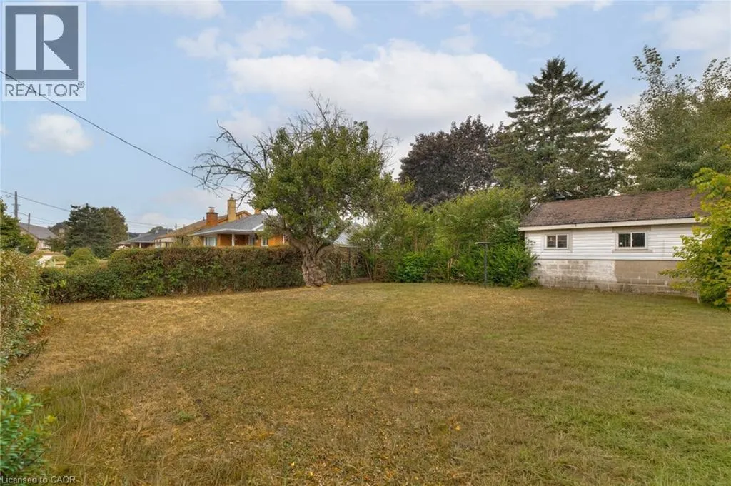 343 GREENFIELD Avenue