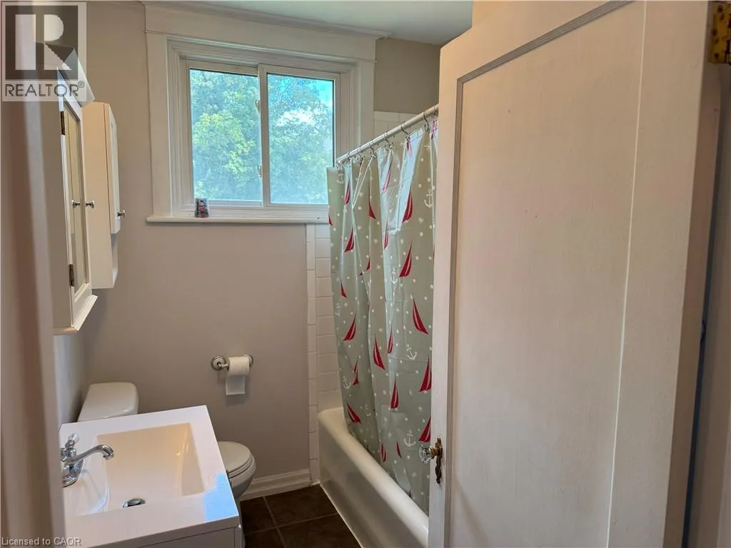 54 DUFFERIN Avenue Unit# 21, #21