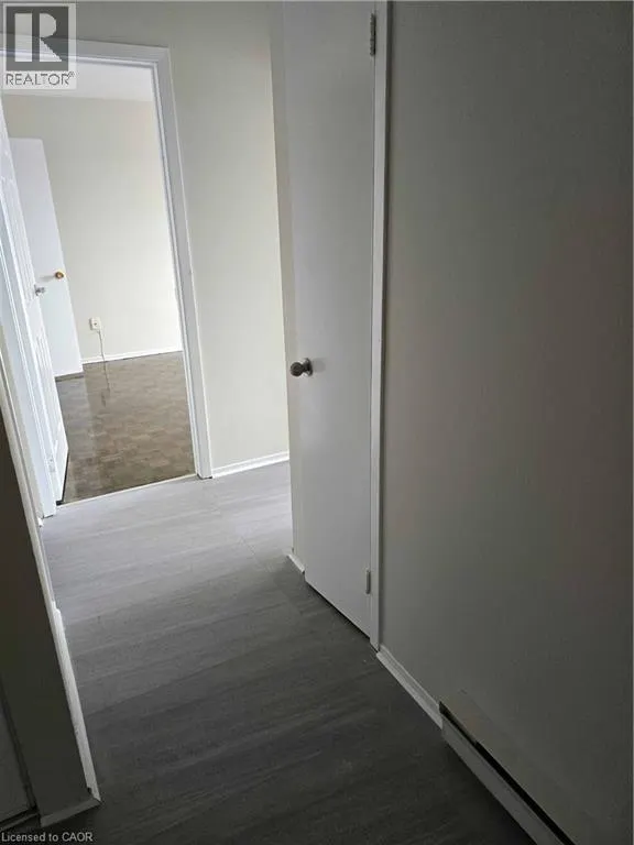 5291 LAKESHORE Road Unit# 101, #101