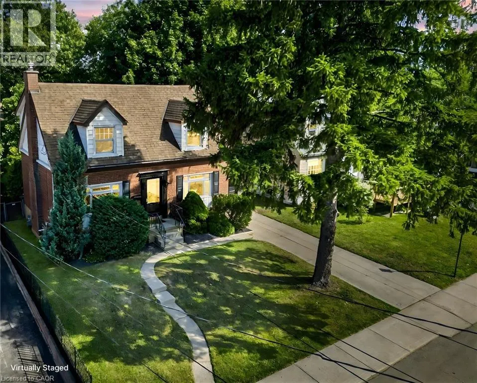 131 ROSEDALE Avenue