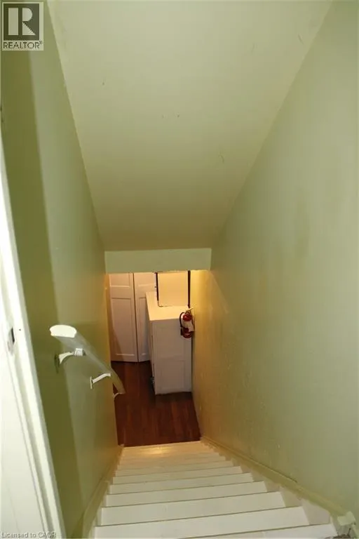 399 KEATS Way Unit# 4, #4