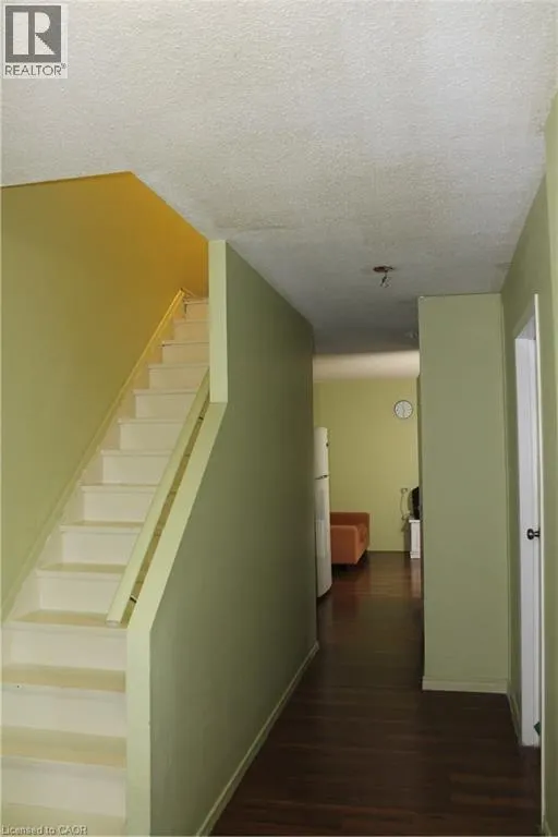 399 KEATS Way Unit# 4, #4