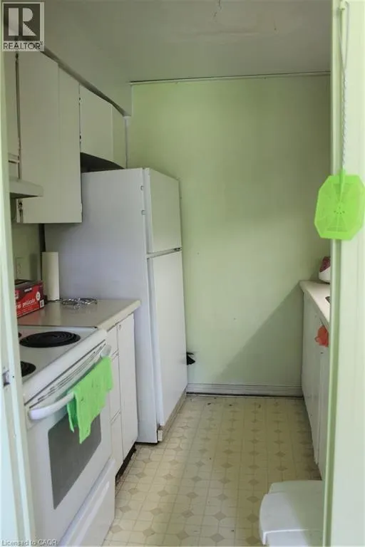 399 KEATS Way Unit# 4, #4