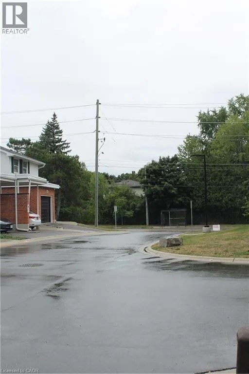399 KEATS Way Unit# 4, #4