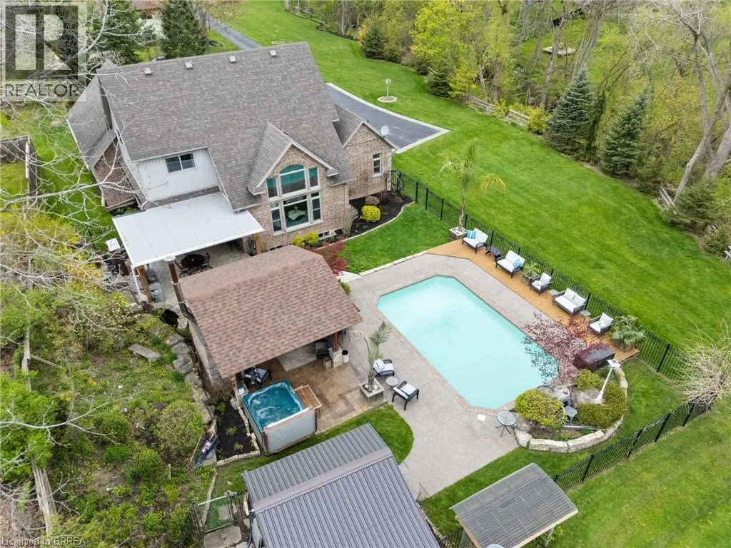 38 SILVER LAKE Drive