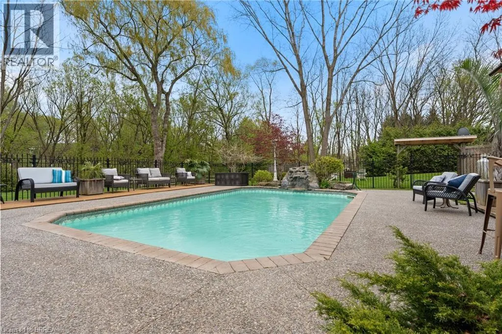 38 SILVER LAKE Drive