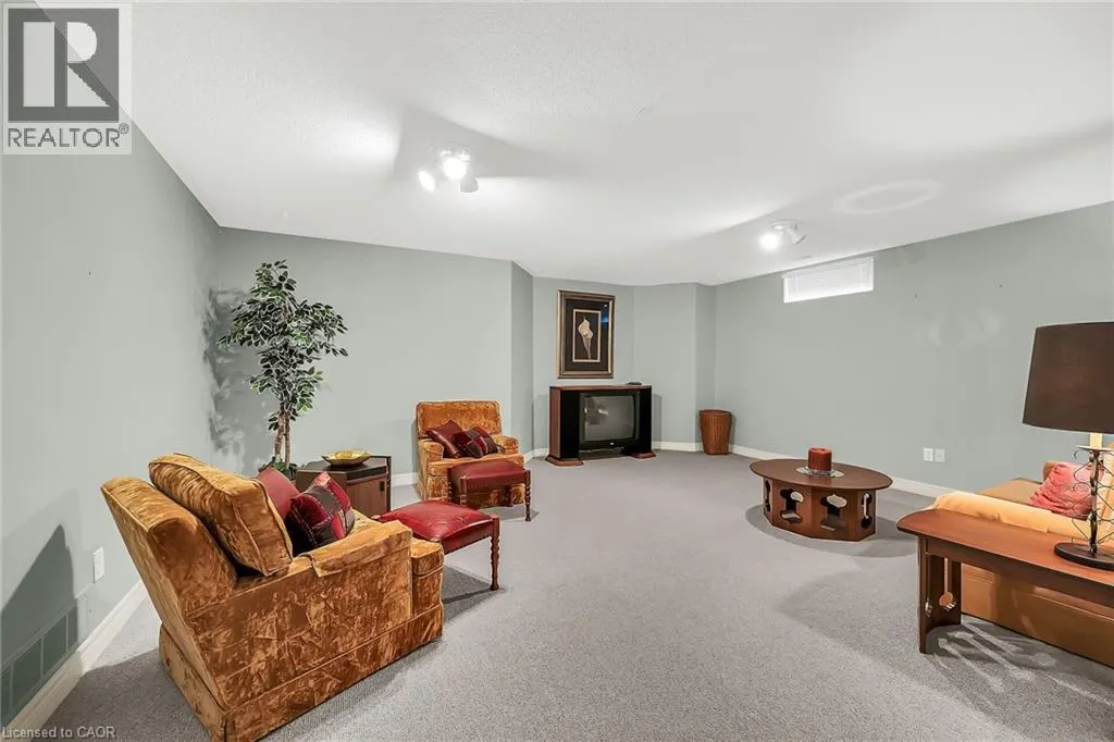 223 GREENBRIAR Road