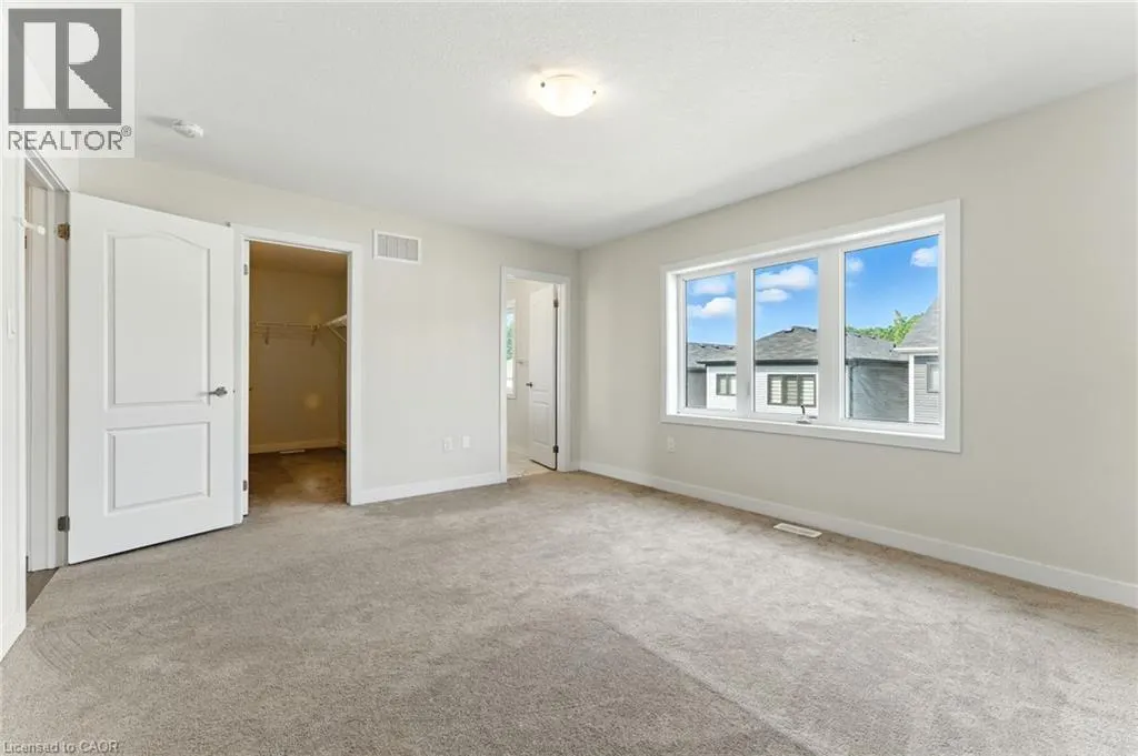 33 SANTOS Drive