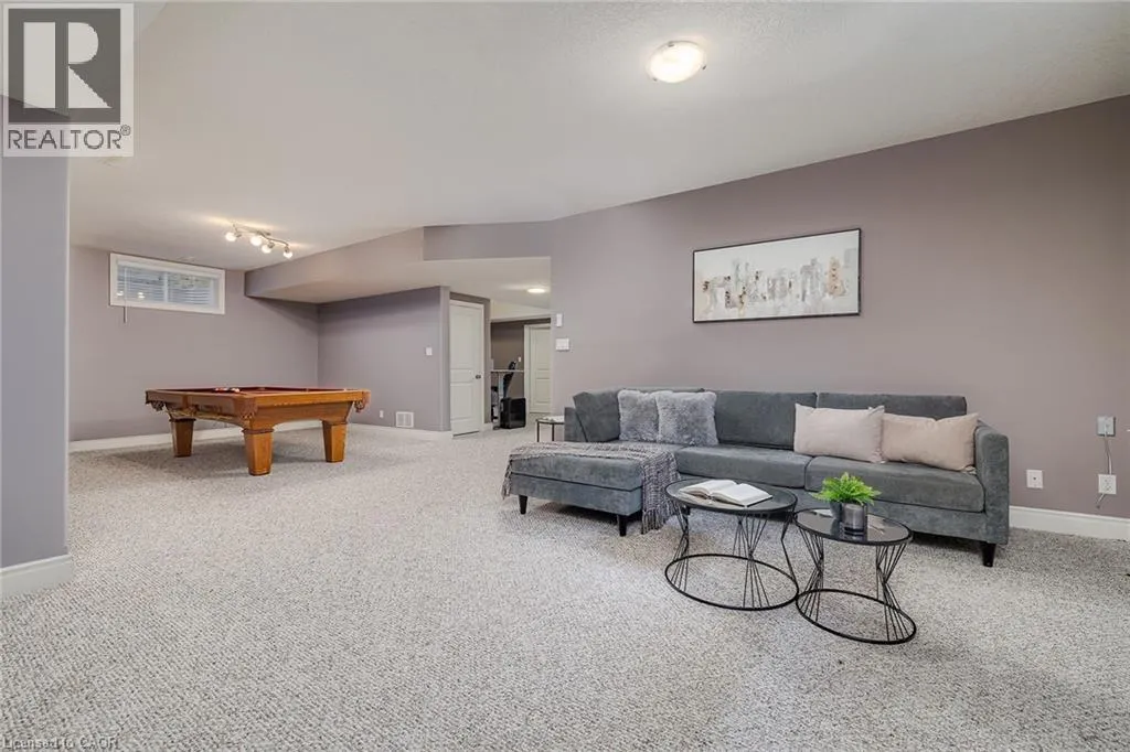 679 SALZBURG Drive