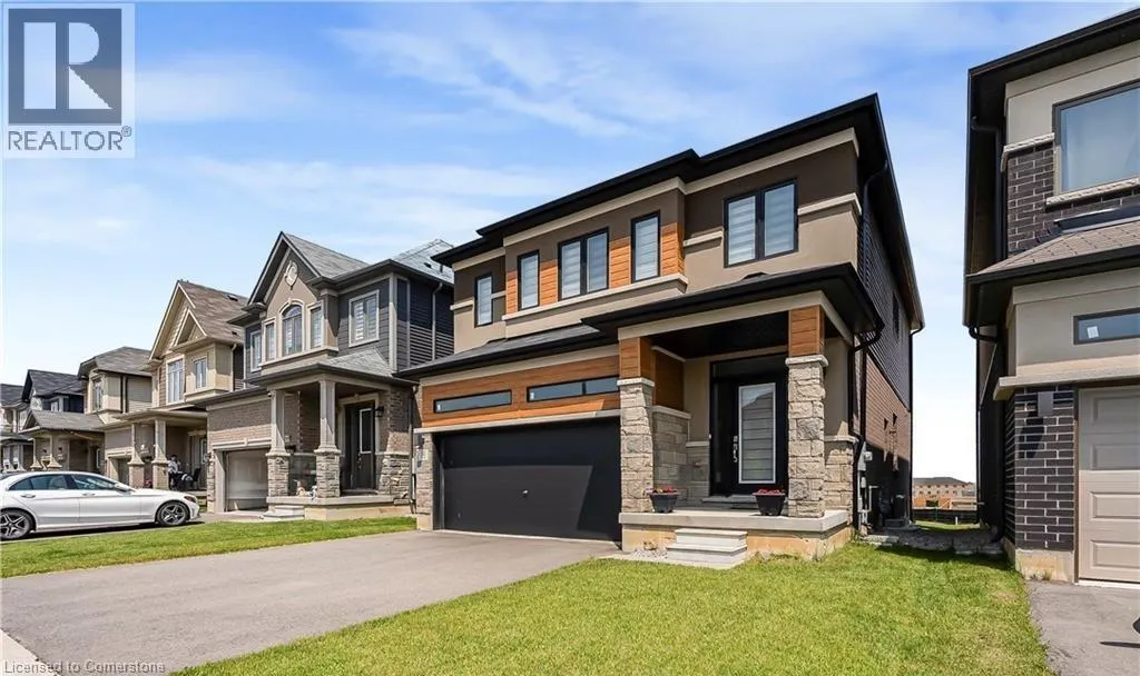 16 SCENIC RIDGE Gate