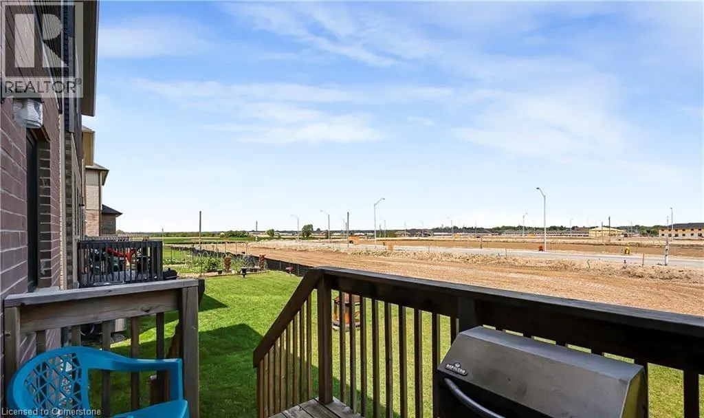 16 SCENIC RIDGE Gate