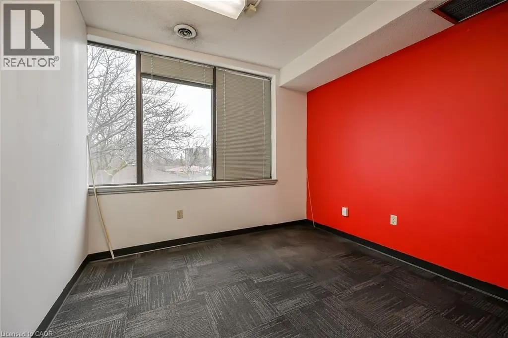 54 CENTENNIAL Parkway N
