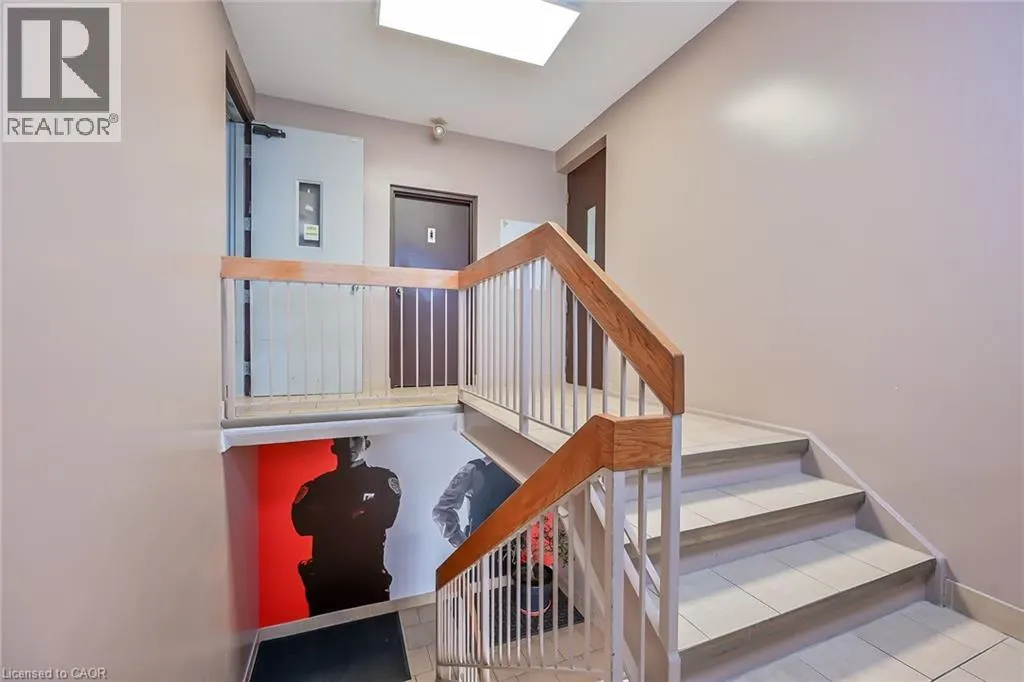 54 CENTENNIAL Parkway N