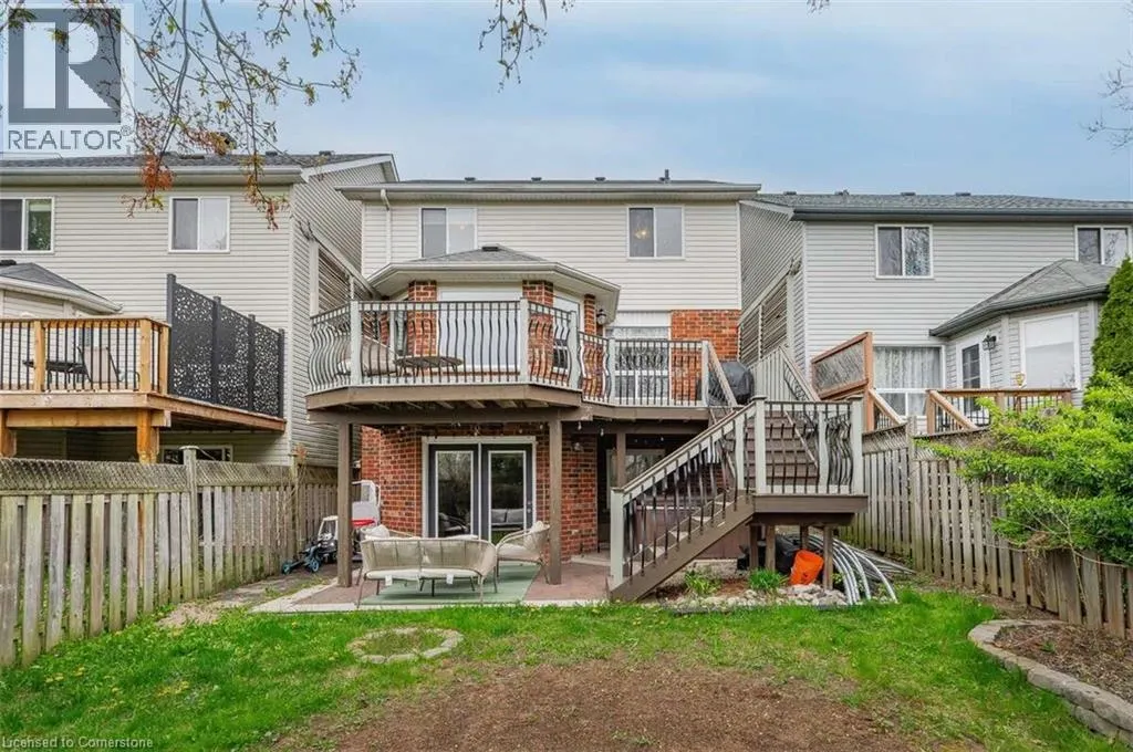 128 MARCY Crescent