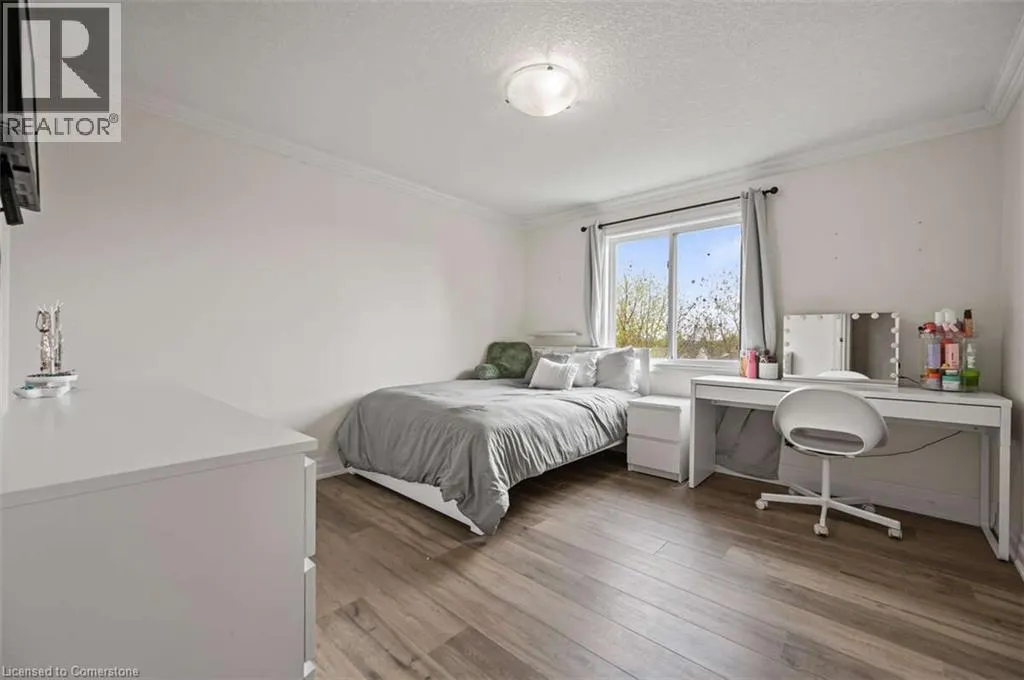 128 MARCY Crescent